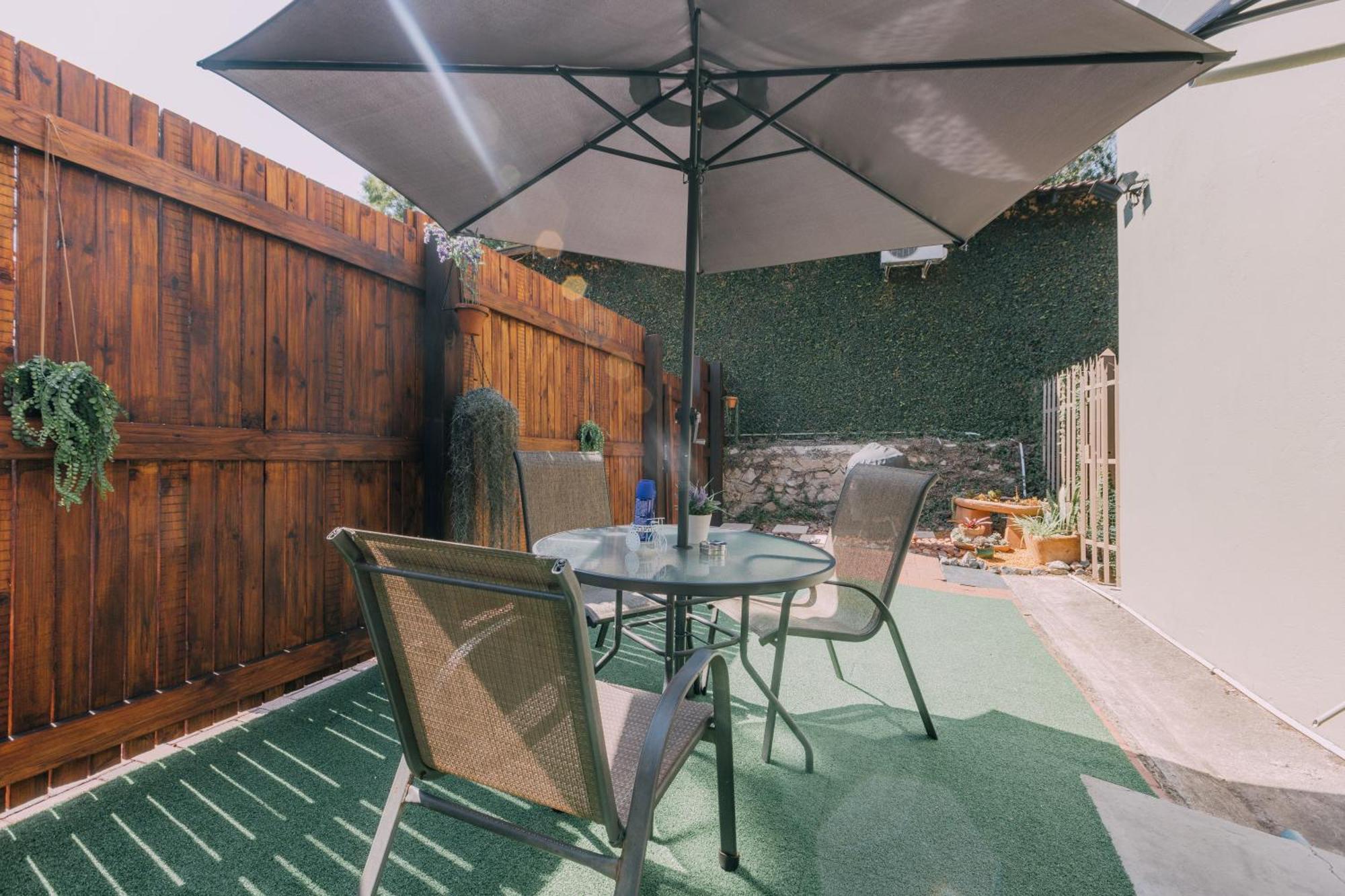 Beetleloop Guest House Νέλσπρουιτ Εξωτερικό φωτογραφία